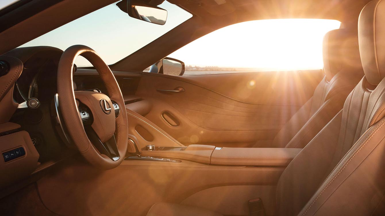 lexus-lc-conduccion