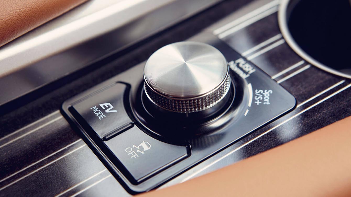 lexus-rx-controles-interior