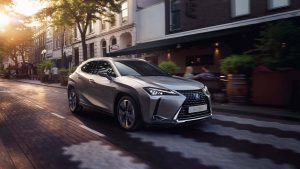 lexus-ux-calle