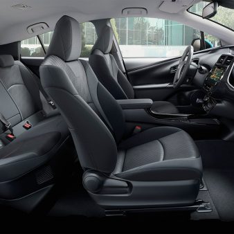 prius-plug-2.jpg