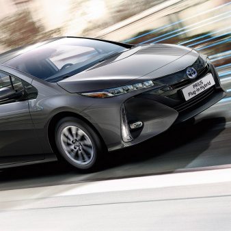 prius-plug-6.jpg